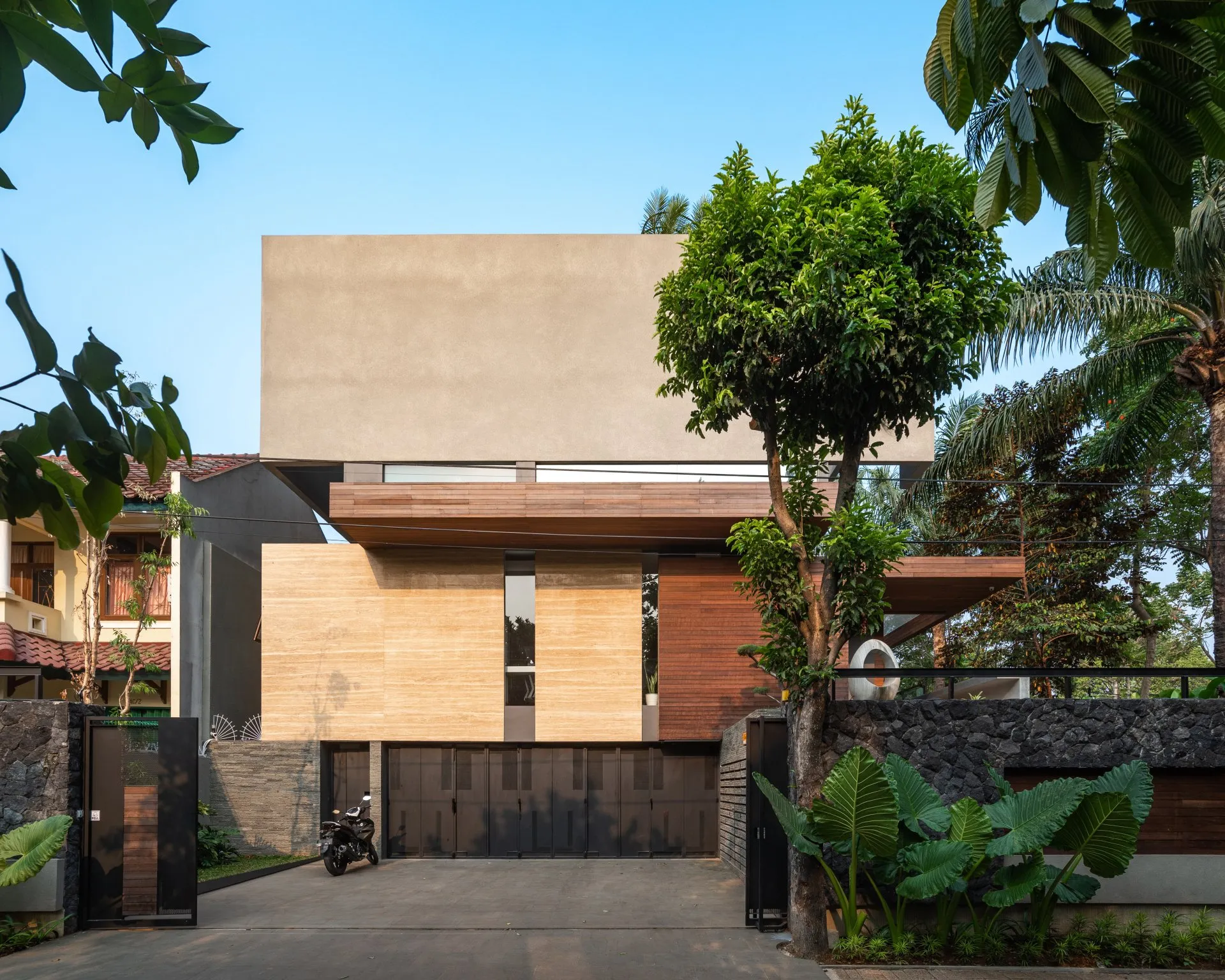 Al House - Atelier Riri - Juara 1