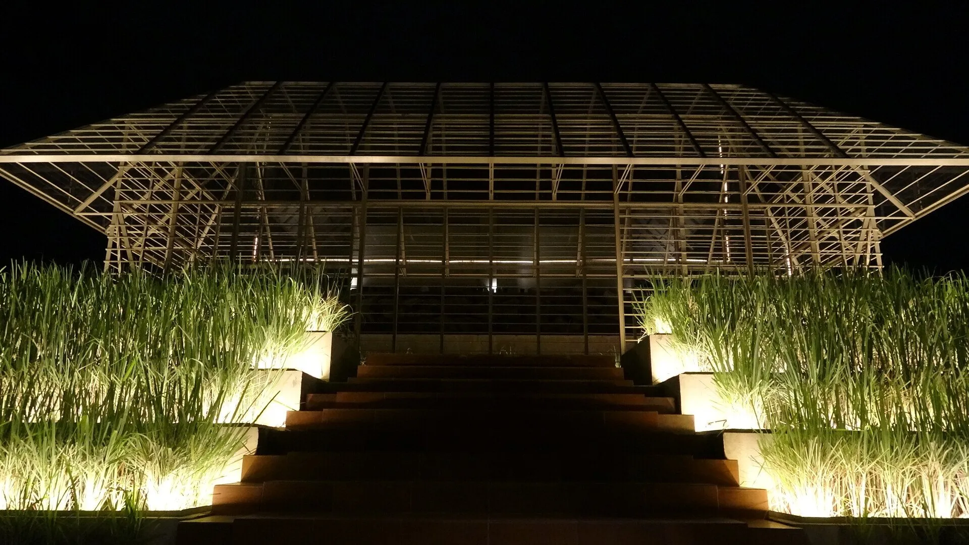 Ayom Java Village - TimTiga - Juara 2