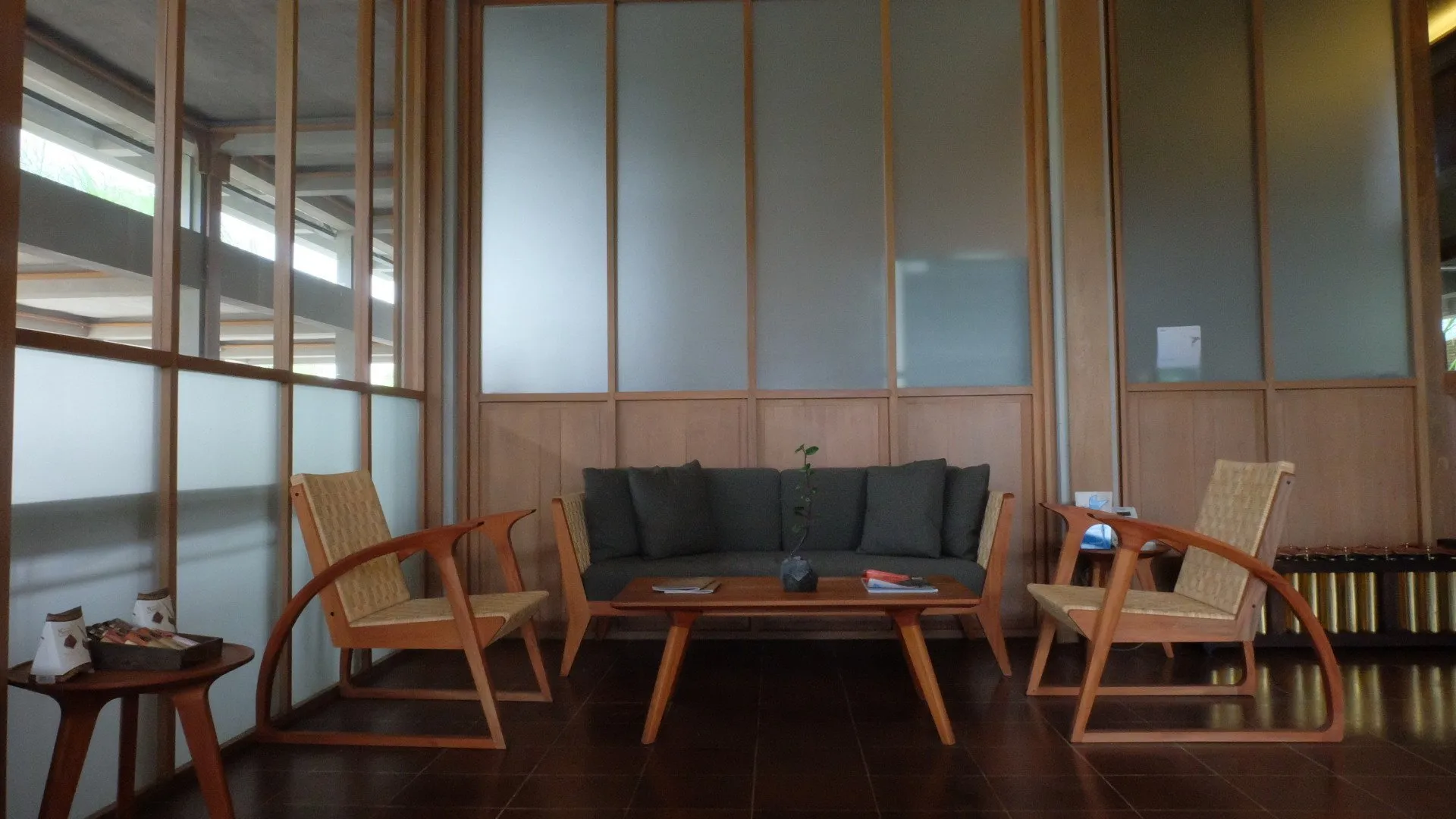 Ayom Java Village - TimTiga - Juara 2